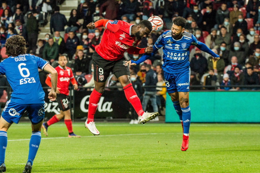 宝威体育-亚眠遭遇连败，险些跌入法甲降级区的简单介绍